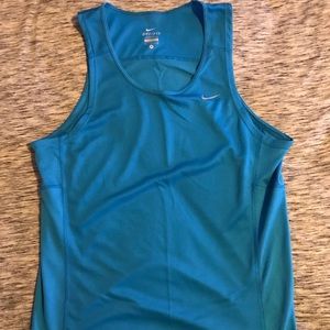 Nike Dri-Fit Tank-top.